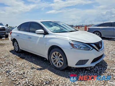 Czwarte zdjęcie samochodu z boku: 2017 NISSAN SENTRA SV VIN:3N1AB7AP3HY229506 - miniatura