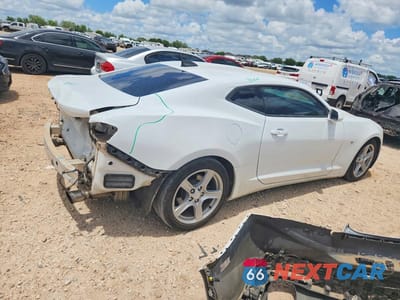 Trzecie zdjęcie samochodu z tyłu: 2017 CHEVROLET CAMARO LT VIN:1G1FB1RS2H0182366 - miniatura