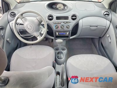 Zdjęcie 8 z 12 samochodu: 2003 TOYOTA ECHO BASE VIN:JTDAT123130275891 - miniatura