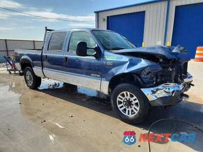 Czwarte zdjęcie samochodu z boku: 2004 FORD F250 SUPER DUTY VIN:1FTNW21PX4EA98393 - miniatura