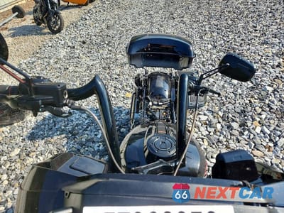 Piąte zdjęcie samochodu w środku: 2025 HARLEY-DAVIDSON FLTRXSE VIN:1HD1TC614SB960134 - miniatura