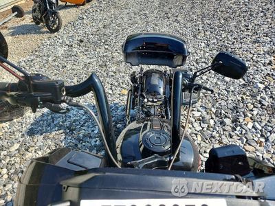 Piąte zdjęcie samochodu w środku: 2025 HARLEY-DAVIDSON FLTRXSE VIN:1HD1TC614SB960134 - miniatura