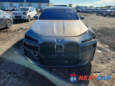Piąte zdjęcie samochodu w środku: 2023 BMW 760 XI VIN:WBA33EJ04PCL98688 - miniatura