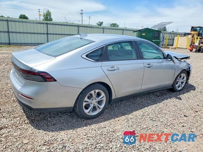 Trzecie zdjęcie samochodu z tyłu: 2025 HONDA ACCORD LX VIN:1HGCY1F29SA004552 - miniatura