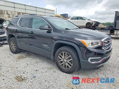 Czwarte zdjęcie samochodu z boku: 2018 GMC ACADIA SLE VIN:1GKKNSLA5JZ117228 - miniatura