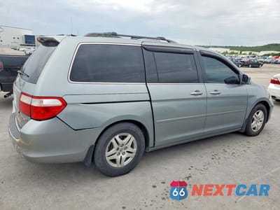 Trzecie zdjęcie samochodu z tyłu: 2005 HONDA ODYSSEY EXL VIN:5FNRL38665B028354 - miniatura