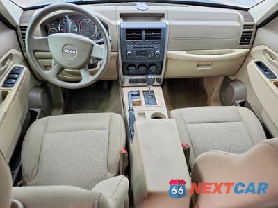 Zdjęcie 8 z 12 samochodu: 2008 JEEP LIBERTY SPORT VIN:1J8GN28K08W169163 - miniatura