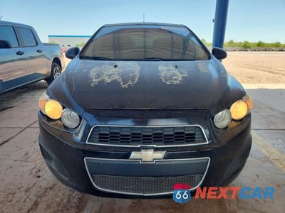 Piąte zdjęcie samochodu w środku: 2012 CHEVROLET SONIC LT VIN:1G1JC5SB7C4207501 - miniatura