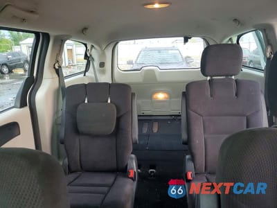Zdjęcie 9 z 12 samochodu: 2015 DODGE GRAND CARAVAN SE VIN:2C4RDGBG2FR512114 - miniatura
