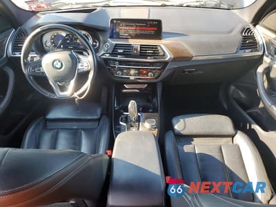 Zdjęcie 8 z 13 samochodu: 2019 BMW X3 XDRIVE30I VIN:5UXTR9C51KLE17435 - miniatura