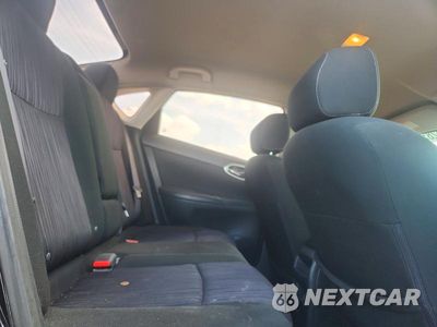 Zdjęcie 10 z 12 samochodu: 2019 NISSAN SENTRA SV VIN:3N1AB7AP4KY365702 - miniatura