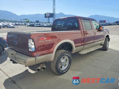 Trzecie zdjęcie samochodu z tyłu: 2008 FORD F350 SRW SUPER DUTY VIN:1FTSW31R38ED20157 - miniatura