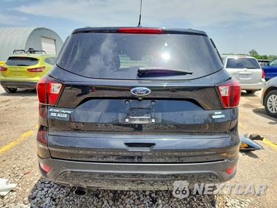 Zdjęcie 6 z 13 samochodu: 2019 FORD ESCAPE SE VIN:1FMCU9GDXKUC03743 - miniatura