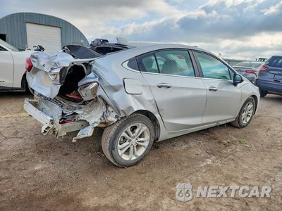 Trzecie zdjęcie samochodu z tyłu: 2019 CHEVROLET CRUZE VIN:1G1BE5SM6K7144856 - miniatura