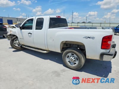 Drugie zdjęcie samochodu z przodu: 2013 CHEVROLET SILVERADO K2500 HEAVY DUTY VIN:1GC2KVCG3DZ132129 - miniatura