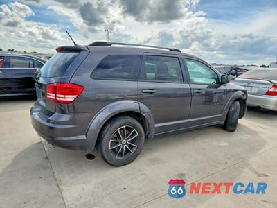 Trzecie zdjęcie samochodu z tyłu: 2018 DODGE JOURNEY SE VIN:3C4PDCAB8JT363932 - miniatura