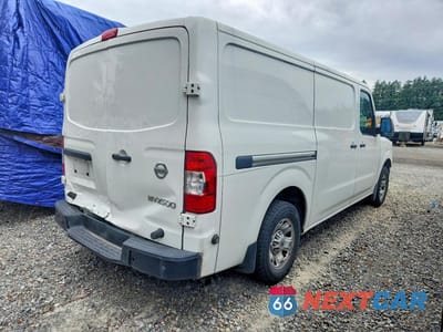 Trzecie zdjęcie samochodu z tyłu: 2019 NISSAN NV 2500 HD S VIN:1N6BF0KYXKN801547 - miniatura