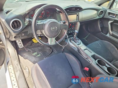 Zdjęcie 8 z 13 samochodu: 2013 SCION FR-S 10 SERIES VIN:JF1ZNAA16D2728931 - miniatura