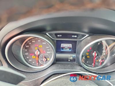 Zdjęcie 9 z 12 samochodu: 2018 MERCEDES-BENZ CLA 250 4MATIC VIN:WDDSJ4GBXJN585040 - miniatura