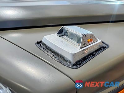 Zdjęcie 9 z 15 samochodu: 2023 MERCEDES-BENZ G 550 VIN:W1NYC6BJ7PX468837 - miniatura