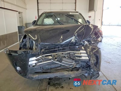 Piąte zdjęcie samochodu w środku: 2017 TOYOTA HIGHLANDER XLE VIN:5TDJZRFH6HS461336 - miniatura