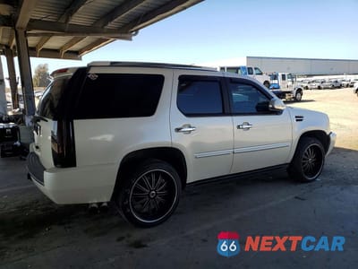Trzecie zdjęcie samochodu z tyłu: 2007 CADILLAC ESCALADE LUXURY VIN:1GYFK63847R339045 - miniatura