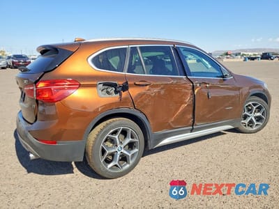 Trzecie zdjęcie samochodu z tyłu: 2017 BMW X1 XDRIVE28I VIN:WBXHT3C34H5F72405 - miniatura