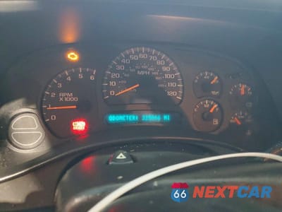 Zdjęcie 9 z 12 samochodu: 2004 CHEVROLET SILVERADO K1500 VIN:2GCEK13T141420291 - miniatura