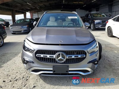 Piąte zdjęcie samochodu w środku: 2025 MERCEDES-BENZ GLA 250 4MATIC VIN:W1N4N4HB4SJ736087 - miniatura