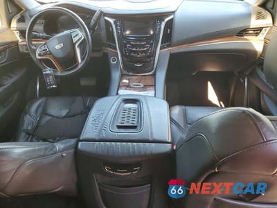 Zdjęcie 8 z 13 samochodu: 2017 CADILLAC ESCALADE LUXURY VIN:1GYS4BKJ3HR155383 - miniatura