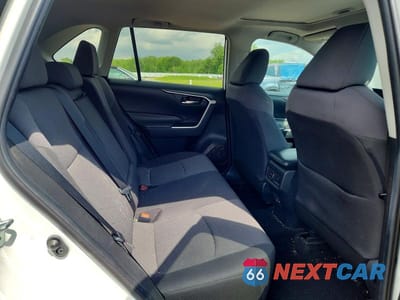 Zdjęcie 11 z 13 samochodu: 2019 TOYOTA RAV4 XLE VIN:2T3P1RFV6KC026914 - miniatura