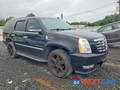 Czwarte zdjęcie samochodu z boku: 2009 CADILLAC ESCALADE VIN:1GYFK13259R236329 - miniatura