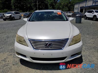 Piąte zdjęcie samochodu w środku: 2010 LEXUS LS 460 VIN:JTHBL5EF8A5098563 - miniatura