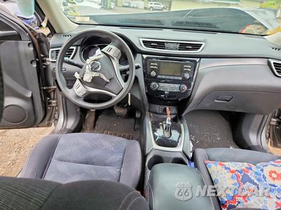 Zdjęcie 8 z 13 samochodu: 2016 NISSAN ROGUE S VIN:JN8AT2MT5GW018114 - miniatura
