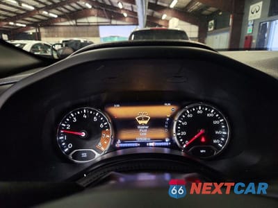 Zdjęcie 9 z 13 samochodu: 2021 JEEP RENEGADE LATITUDE VIN:ZACNJDBB9MPM47920 - miniatura