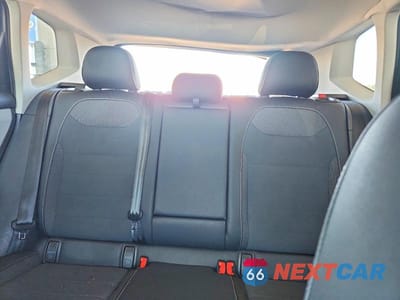 Zdjęcie 10 z 13 samochodu: 2024 VOLKSWAGEN TAOS SE VIN:3VVSX7B26RM120246 - miniatura