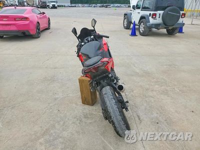 Czwarte zdjęcie samochodu z boku: 2025 KAWASAKI EX500 VIN:ML5EXGG18SDA35693 - miniatura