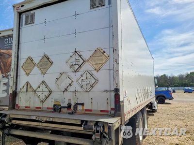 Czwarte zdjęcie samochodu z boku: 2020 FREIGHTLINER M2 BOX TRUCK VIN:3ALHCYD22LDLV2923 - miniatura