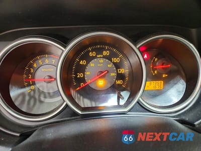 Zdjęcie 9 z 13 samochodu: 2008 NISSAN VERSA VIN:3N1BC13E78L383370 - miniatura