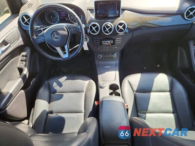 Zdjęcie 8 z 13 samochodu: 2013 MERCEDES-BENZ B250 VIN:WDDMH4EB1DJ164438 - miniatura