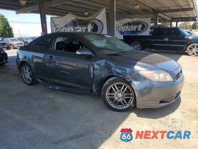 Czwarte zdjęcie samochodu z boku: 2008 SCION TC BASE VIN:JTKDE167480241299 - miniatura