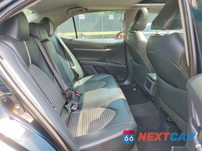 Zdjęcie 10 z 12 samochodu: 2019 TOYOTA CAMRY SE VIN:4T1B11HK2KU702877 - miniatura