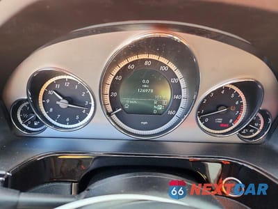 Zdjęcie 9 z 12 samochodu: 2011 MERCEDES-BENZ E 350 VIN:WDDHF5GB7BA293887 - miniatura