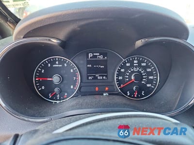 Zdjęcie 9 z 12 samochodu: 2017 KIA FORTE LX VIN:3KPFK4A78HE135897 - miniatura