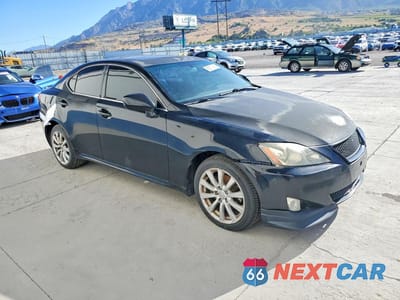 Czwarte zdjęcie samochodu z boku: 2008 LEXUS IS 250 VIN:JTHCK262X82027362 - miniatura