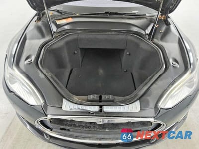 Zdjęcie 11 z 13 samochodu: 2013 TESLA MODEL S VIN:5YJSA1BG5DFP08693 - miniatura