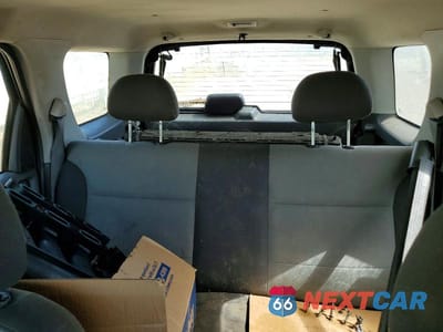 Zdjęcie 10 z 13 samochodu: 2003 FORD ESCAPE VIN:1FMYU02143KD77352 - miniatura