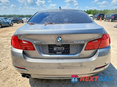 Zdjęcie 6 z 12 samochodu: 2014 BMW 528 XI VIN:WBA5A7C53ED613584 - miniatura