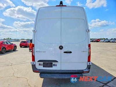 Zdjęcie 6 z 13 samochodu: 2024 MERCEDES-BENZ SPRINTER 2500 VIN:W1Y4KCHY1RT178899 - miniatura