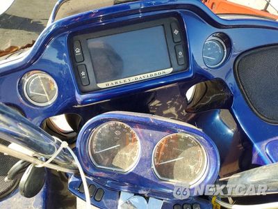 Zdjęcie 7 z 9 samochodu: 2015 HARLEY-DAVIDSON FLTRUSE CVO ROAD GLIDE VIN:1HD1TAN12FB957647 - miniatura